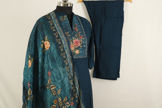Blue with Floral Dupatta Embroidered Kurta Set