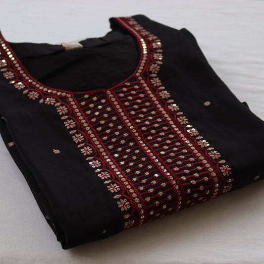 Midnight Grace Embroidered Kurta Set – Black with Maroon Floral Dupatta